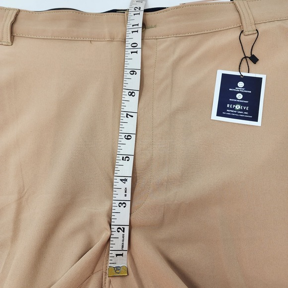NEW Club Room Eco-Tech Shorts Men's 42 Tan‎ Chinos 4-Way Stretch 9" NWT - Picture 5 of 12